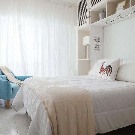 2 Room Condo - 5 Mins From Costa Da Caparica Beach & Bars ภายนอก รูปภาพ